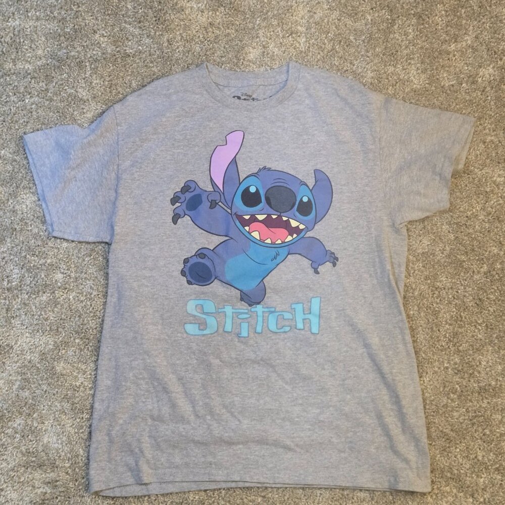 Disney Stitch Cartoon T-Shirt Gray Medium Short Sleeve Graphic Tee